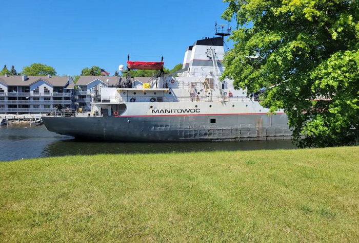 Riverside Motel & Marina (Riverside Motel) - From Web Listing (newer photo)